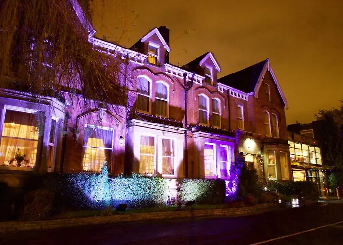 Willow Bank Hotel